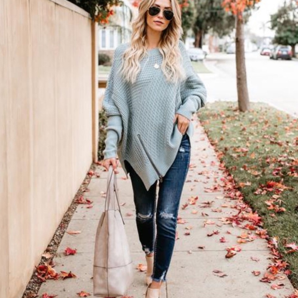 Knit Pattern Oversized Sweater - Picture 2 of 8